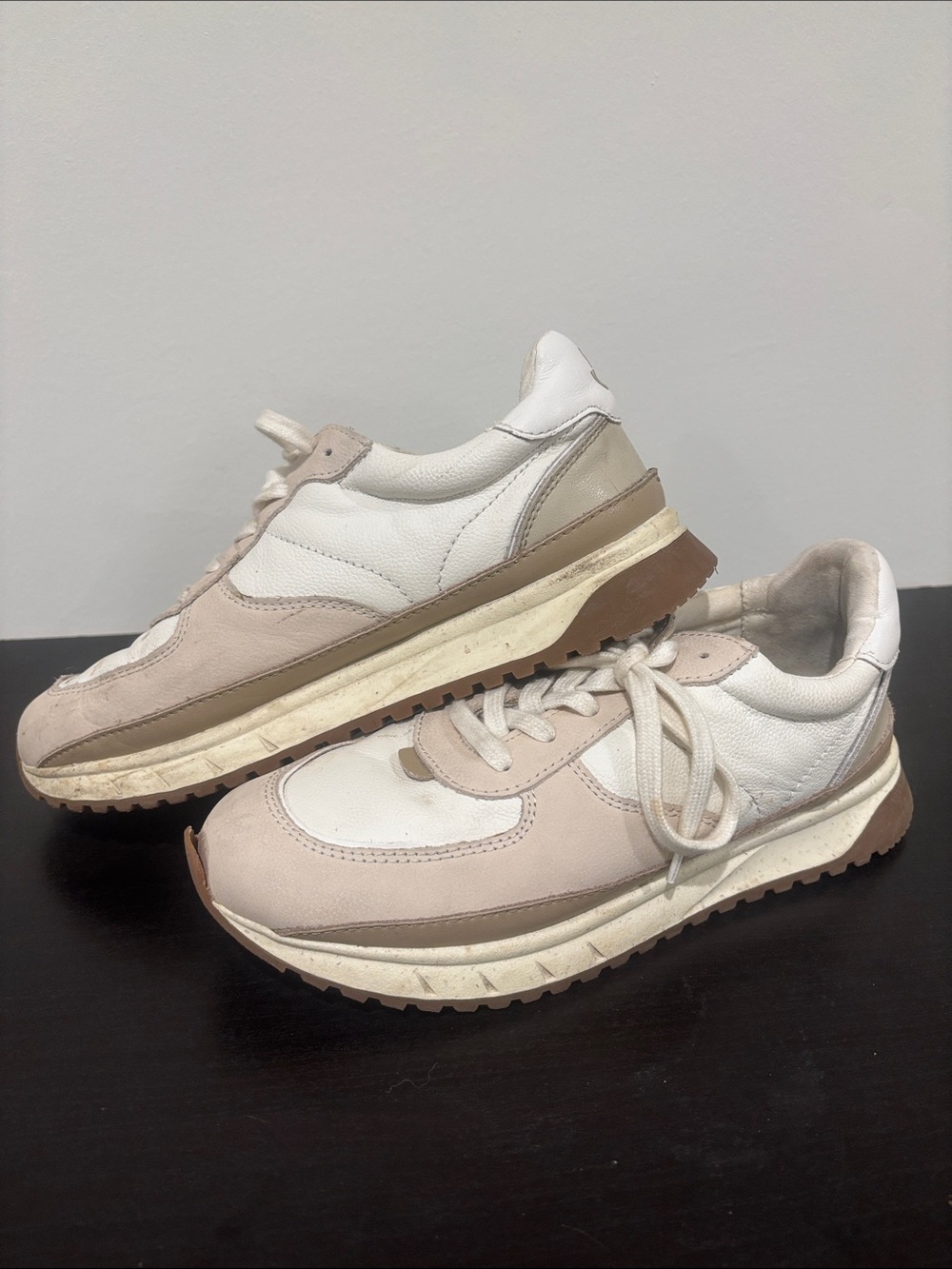Genuine leather womens Casual Lace-Up Sneakers in Light Beige and White